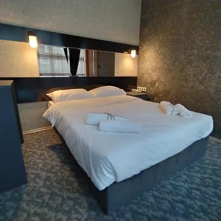 Hotel Espinas 3*