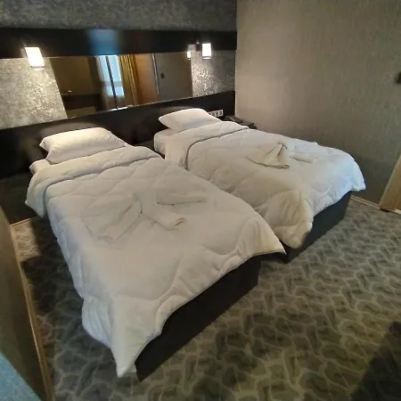 Hotel Espinas 3*